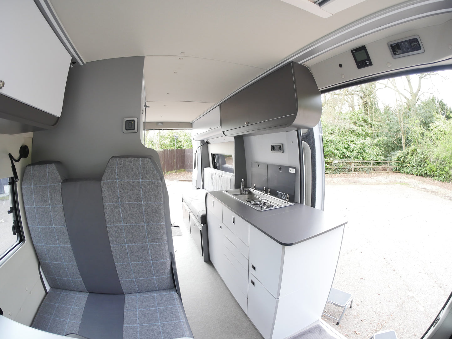 Moon-Bear 4 Berth Campervan