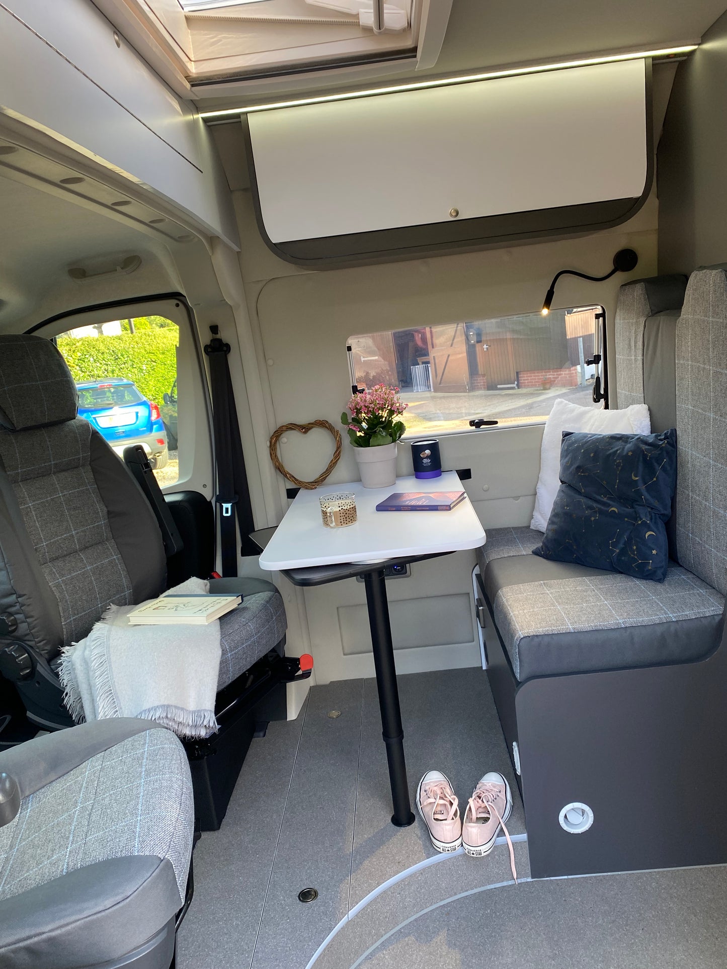 Polar Bear 6 Berth Campervan